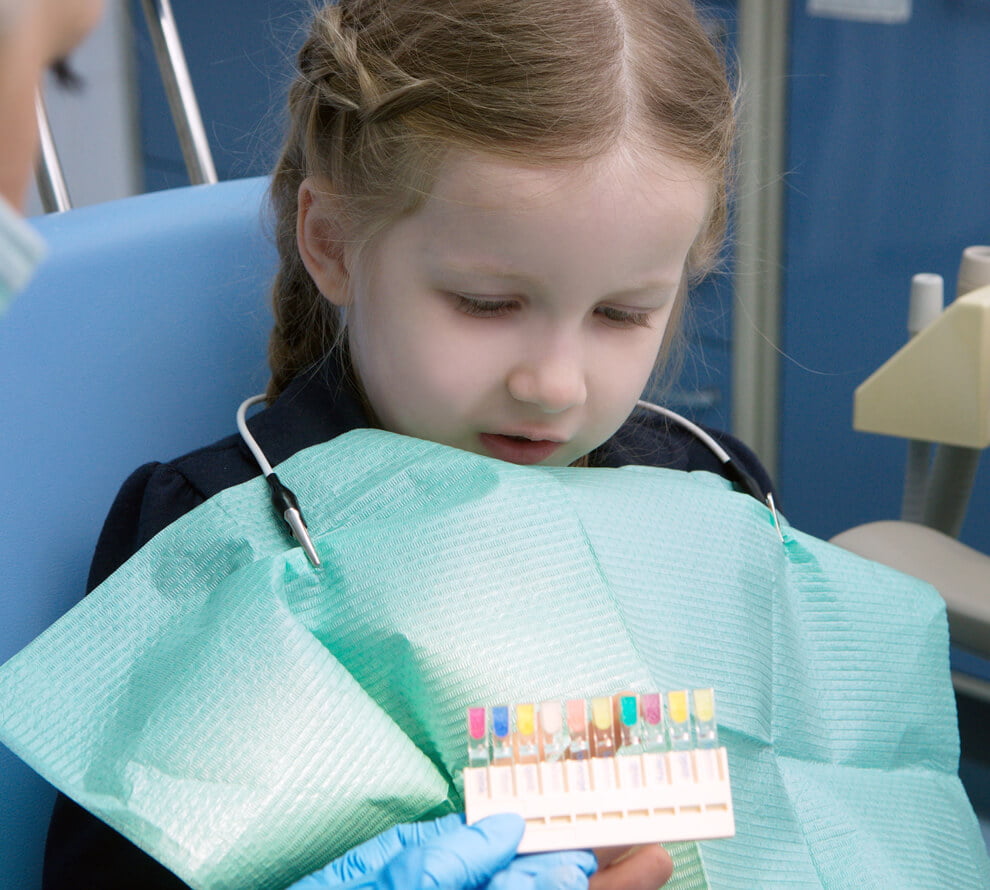 Repairing cavities discreetly with composites